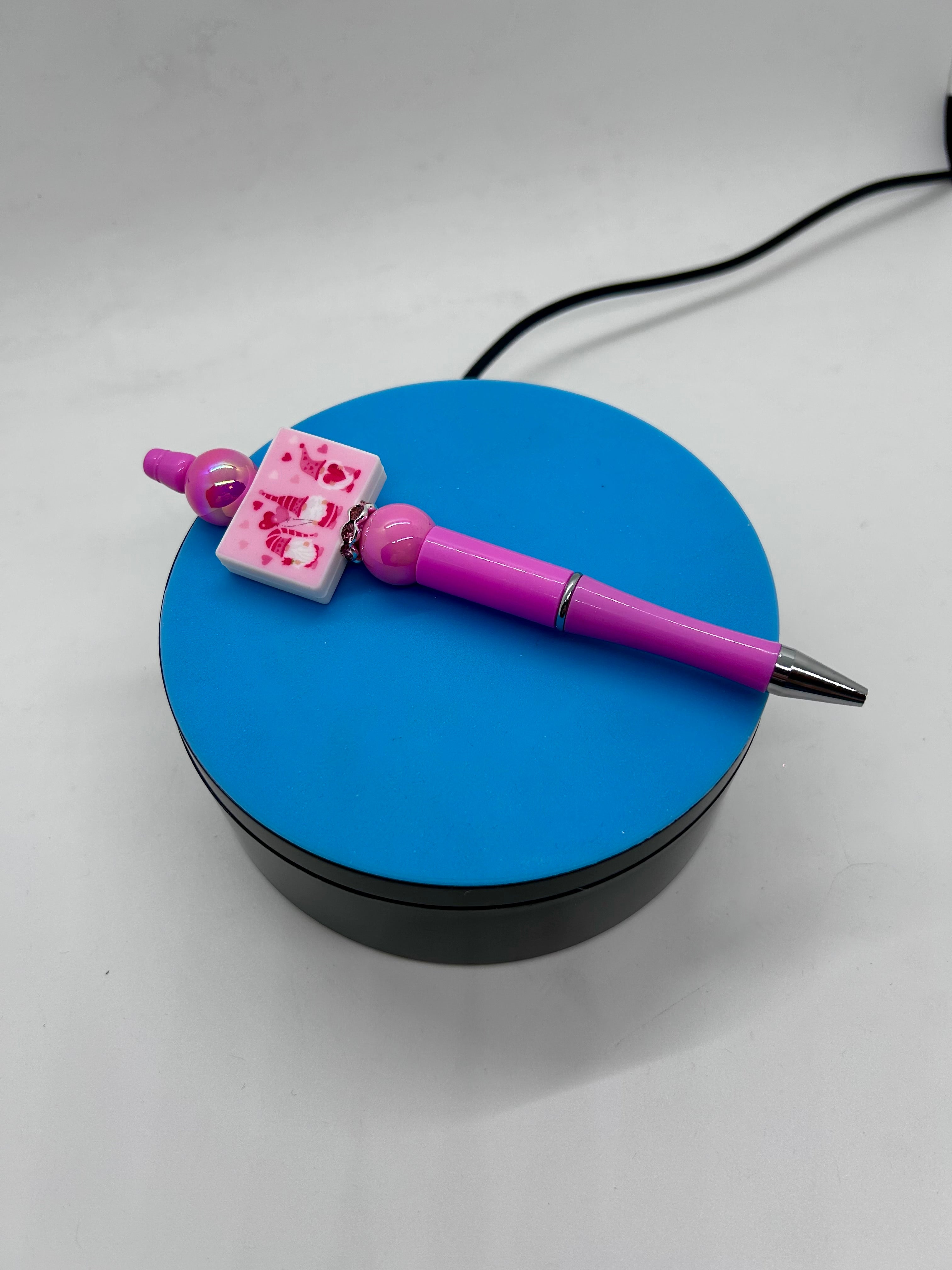 Stylos à bille perlés sur le thème de la Saint-Valentin