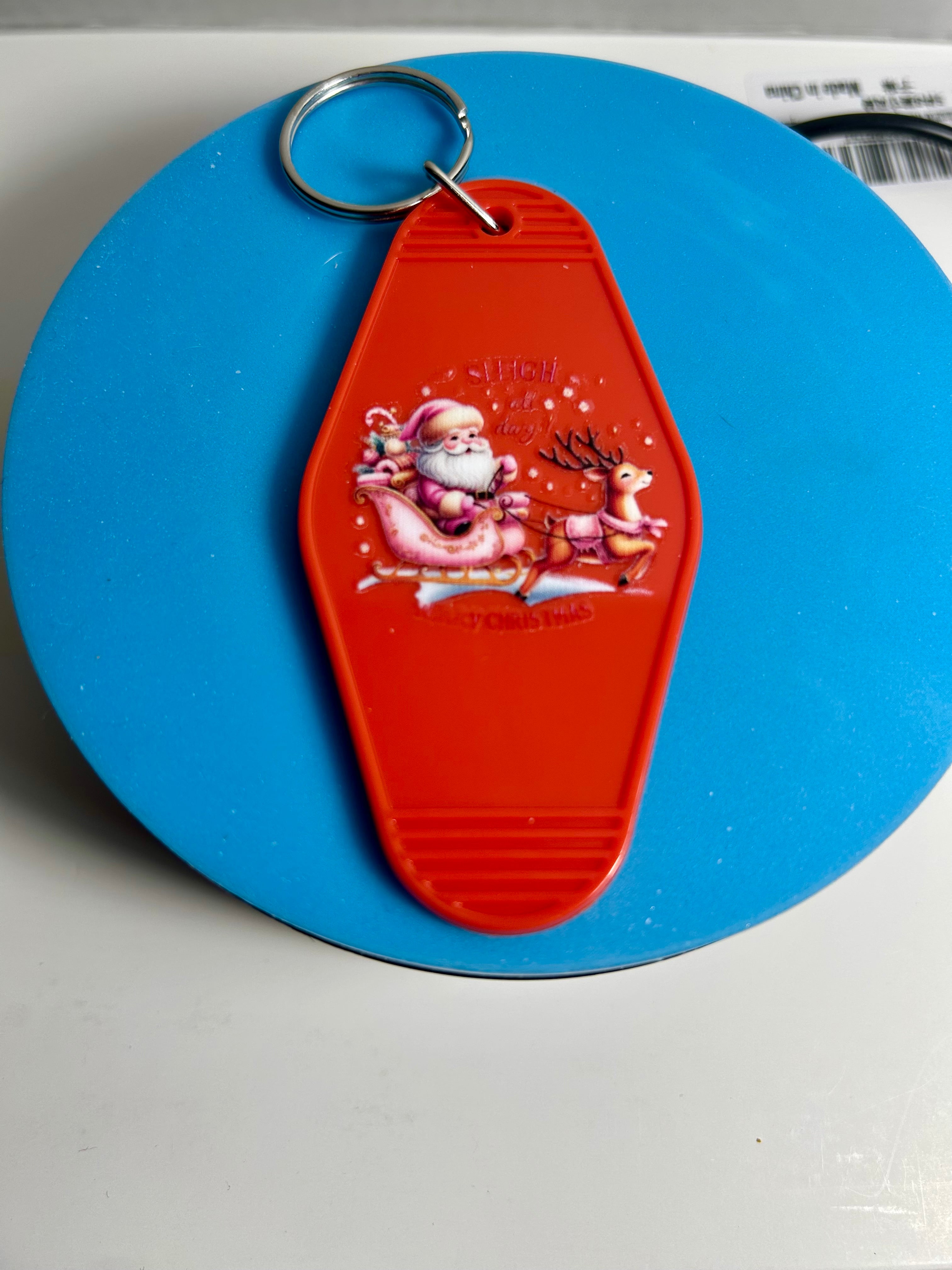 Retro Style Motel Keychain With Christmas Design