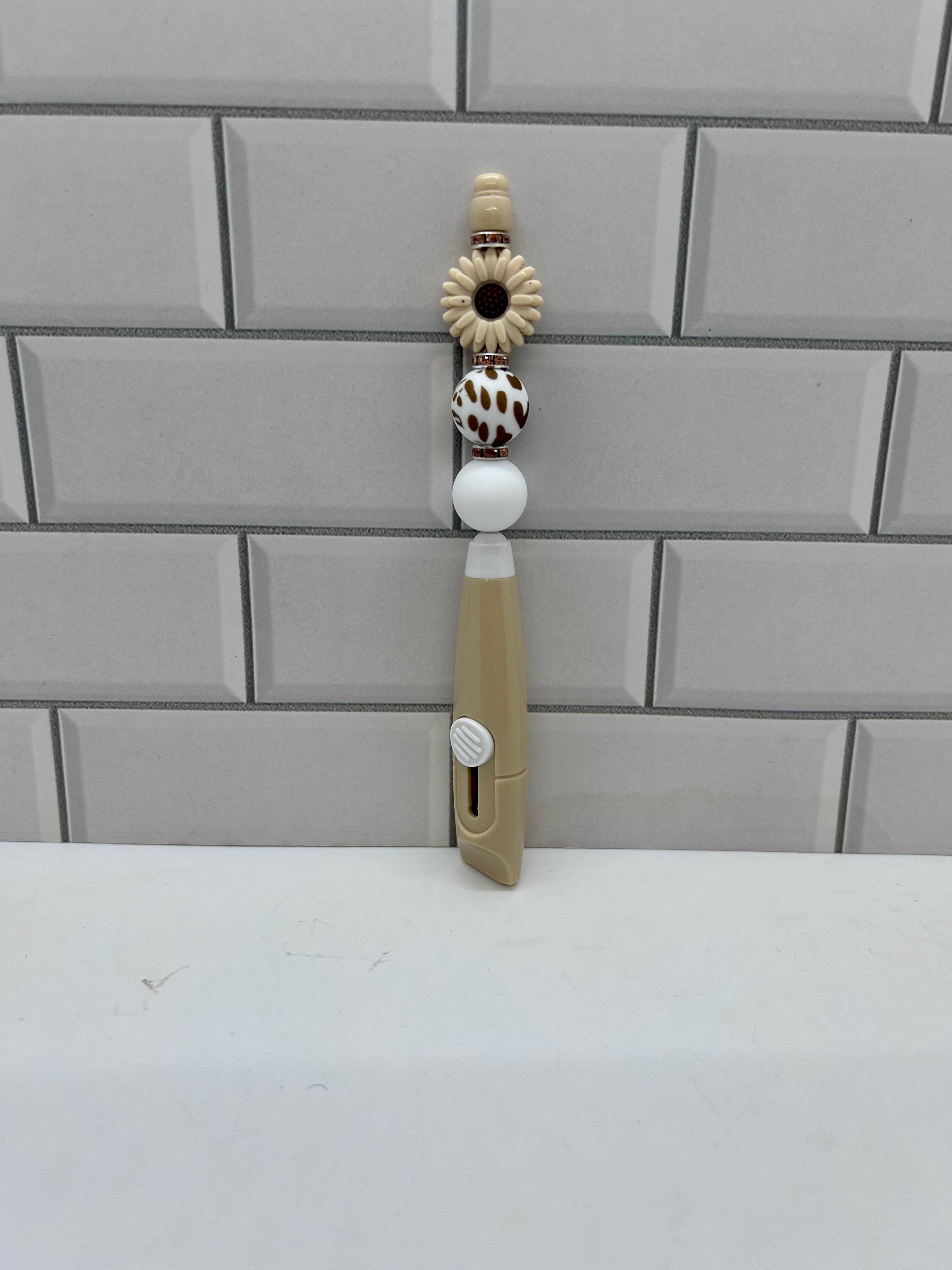 Beaded Box Cutter-Tan Silicone w/flower focal
