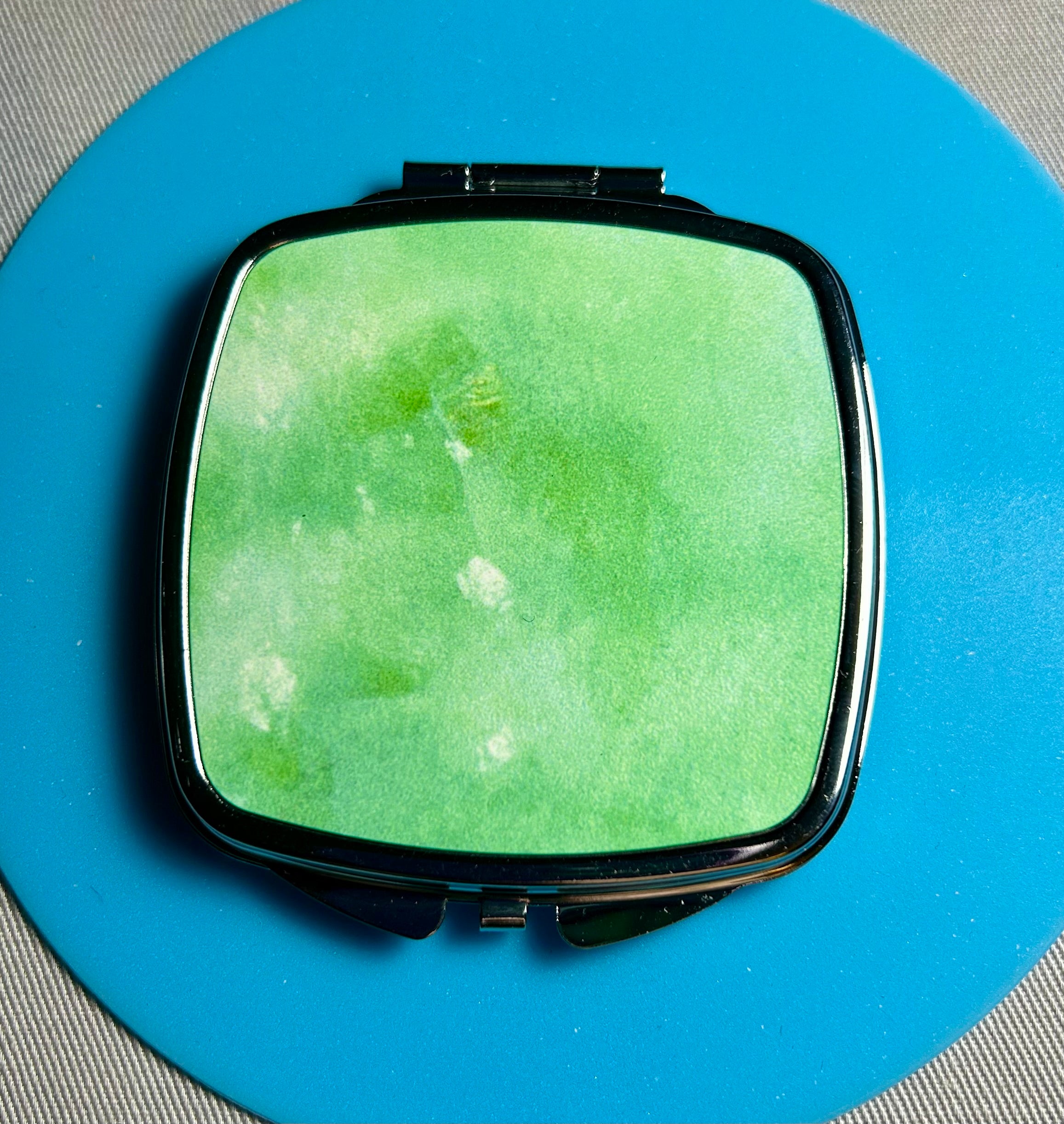 Compact Purse Mirror with Beautiful Design