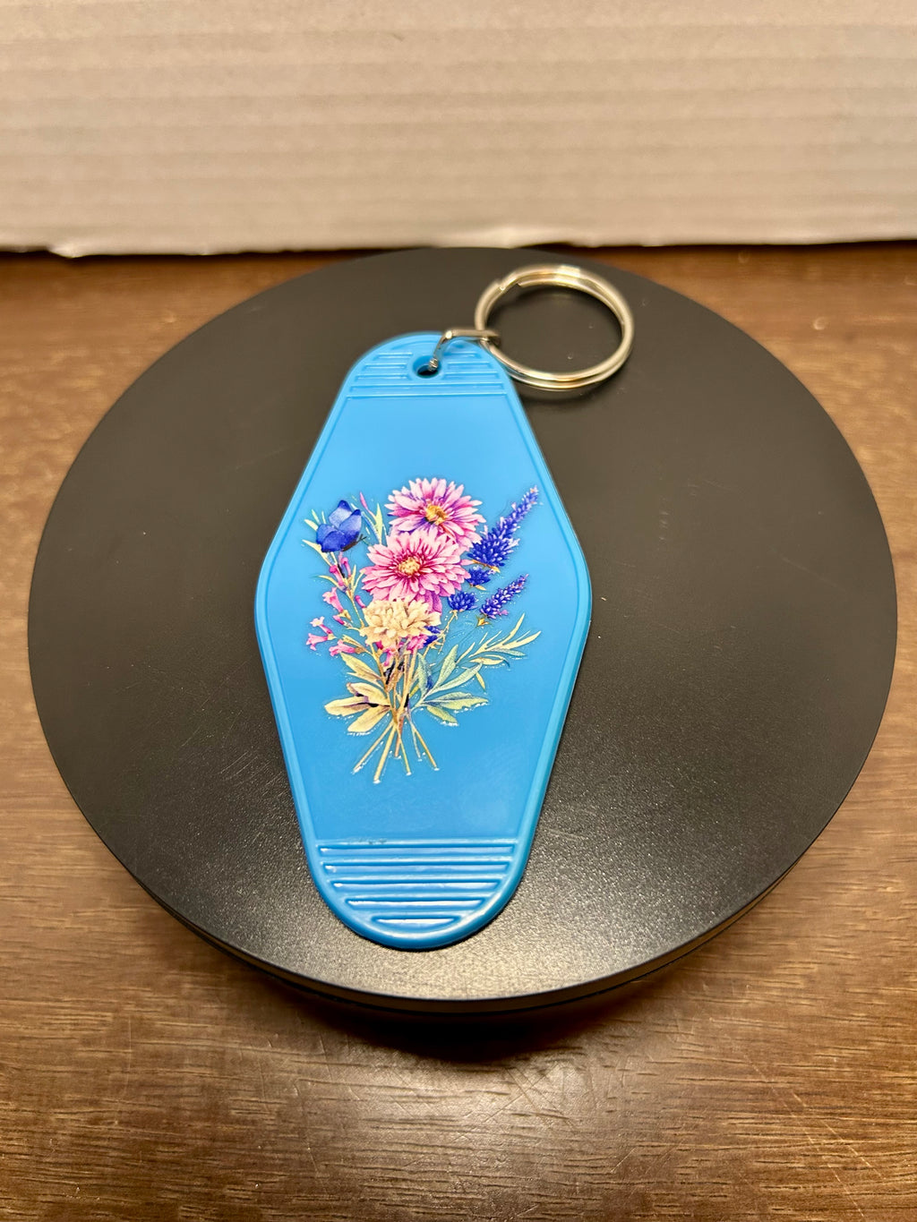 Porte-clés de motel de style rétro avec motif