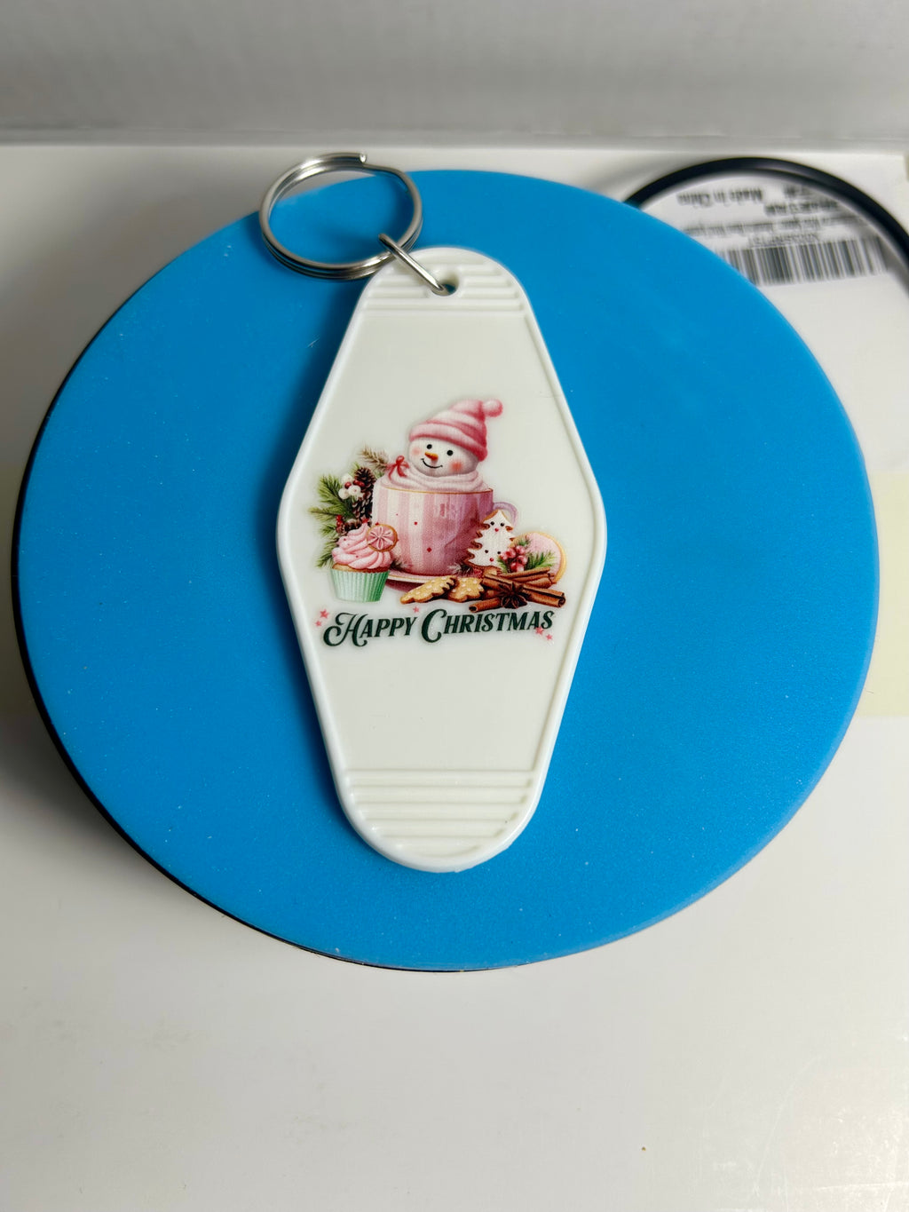 Retro Style Motel Keychain With Christmas Design