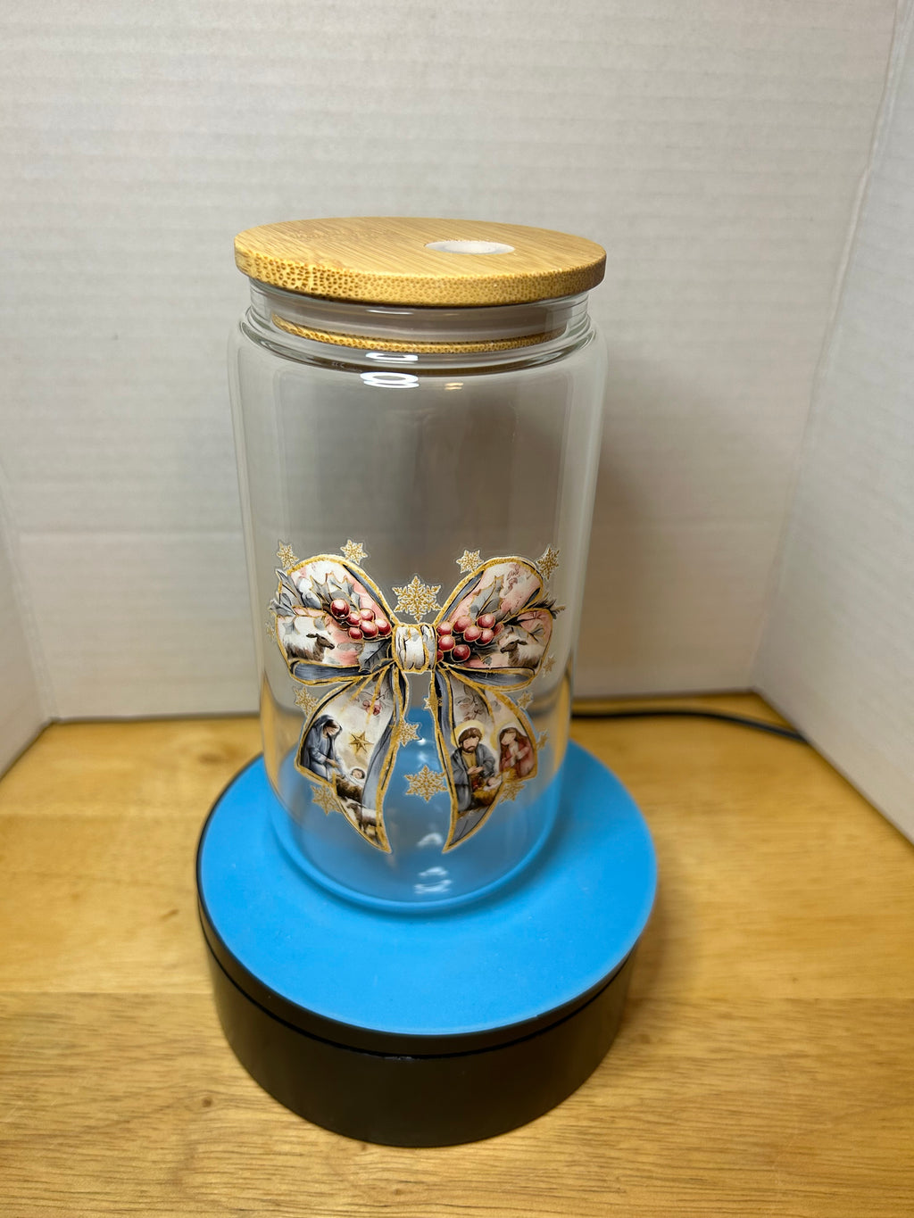 Gobelet en verre de 47 cl avec couvercle en bambou orné d'un magnifique motif, livré avec une paille en métal et une brosse de nettoyage