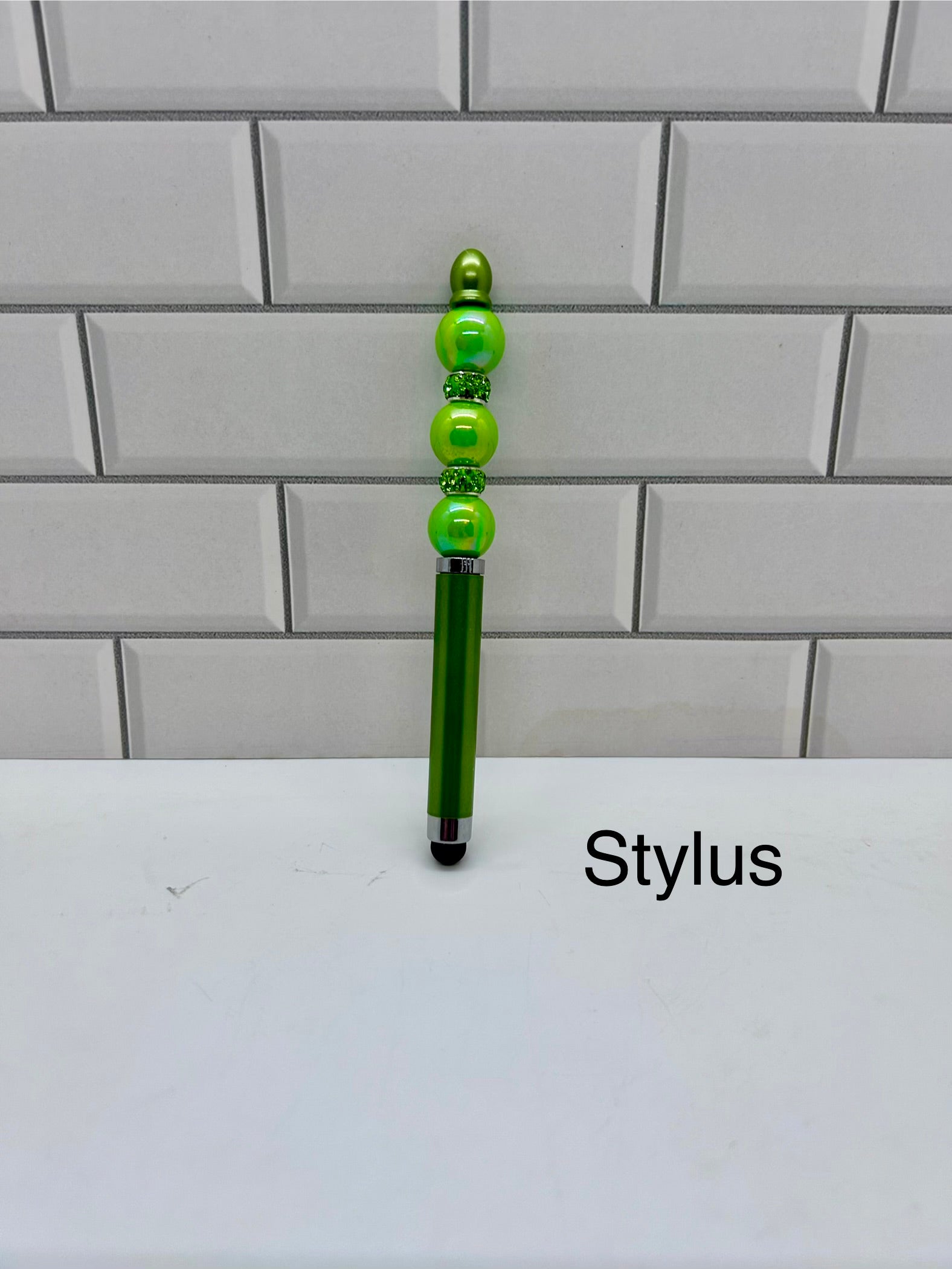 Stylet perlé en acrylique vert