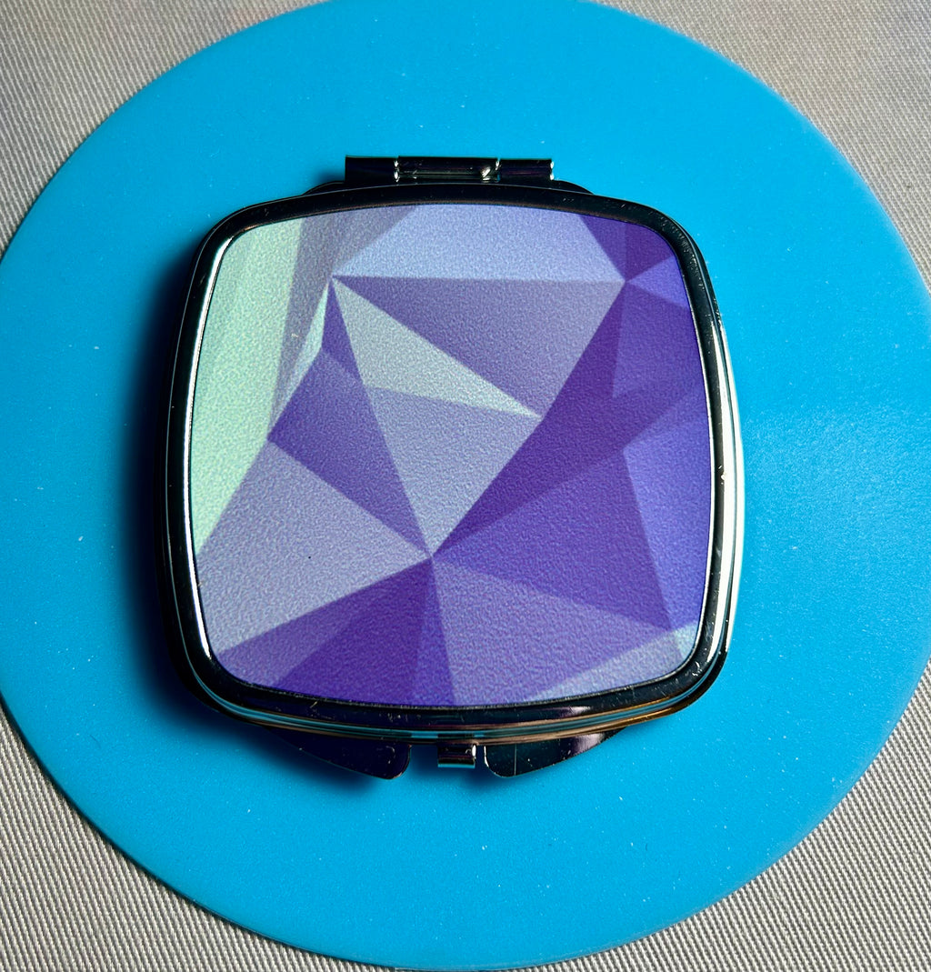 Miroir de sac compact avec un beau design