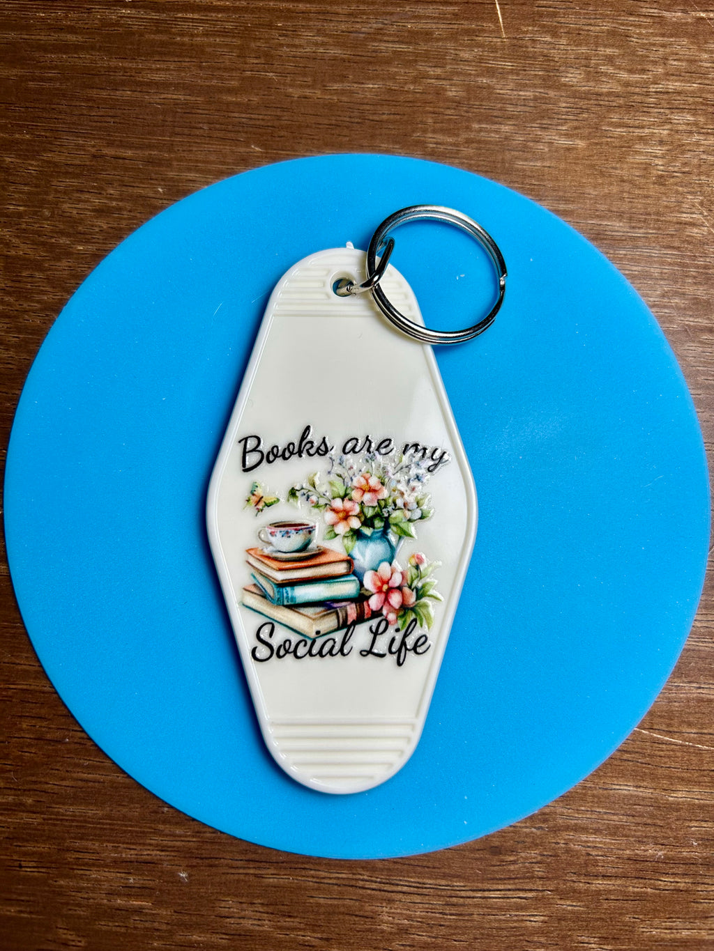 Retro Style Motel Keychain with a Bookish Theme
