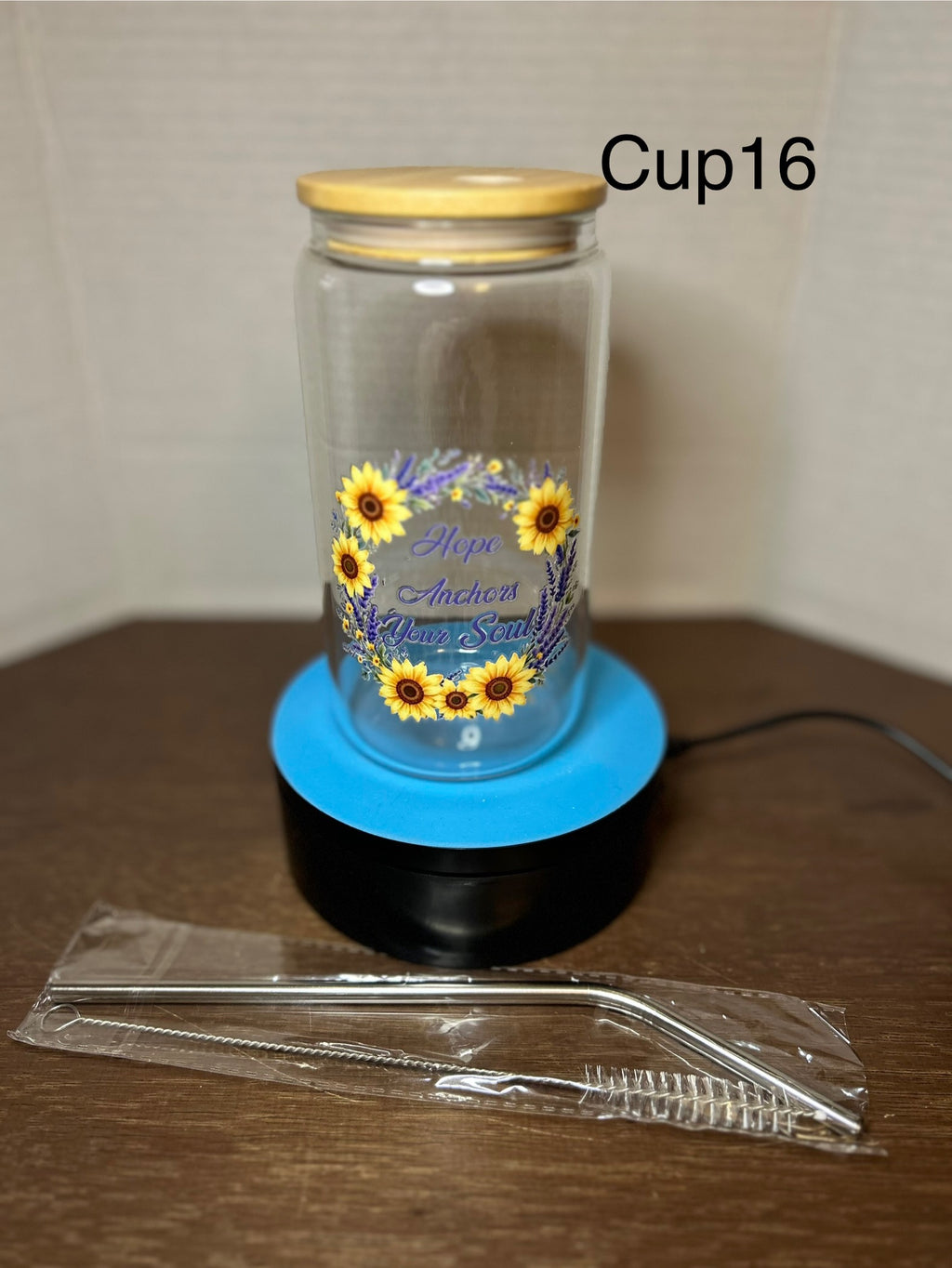 Gobelet en verre de 47 cl avec couvercle en bambou orné d'un magnifique motif, livré avec une paille en métal et une brosse de nettoyage