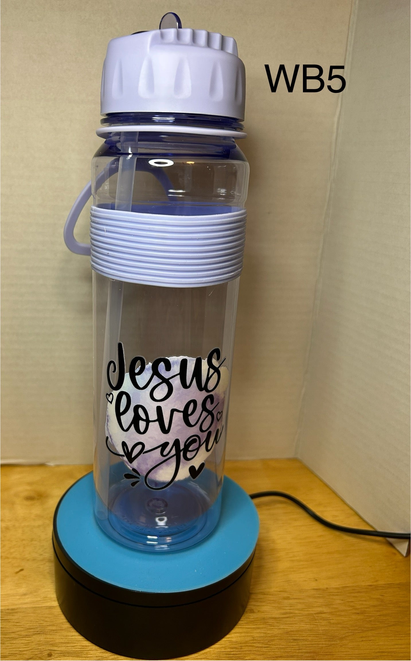 30 oz Plastic Water Bottle with Handle and Straw featuring a Beautiful Design