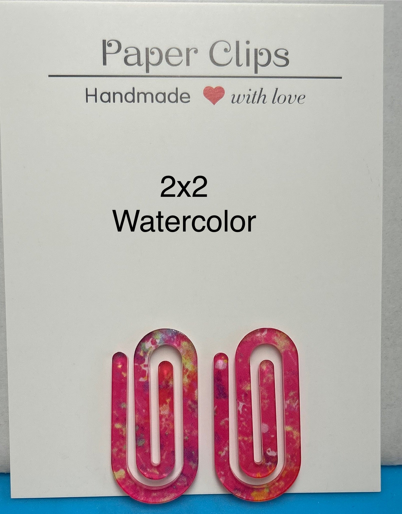 Acrylic 2inx2in small paper clip with beautiful design