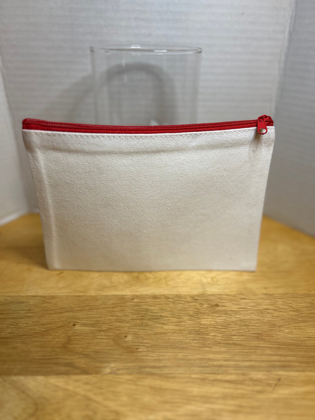 Canvas Makeup Bag Featuring A Beautiful Design, 5.7 inches x 7.9 inches