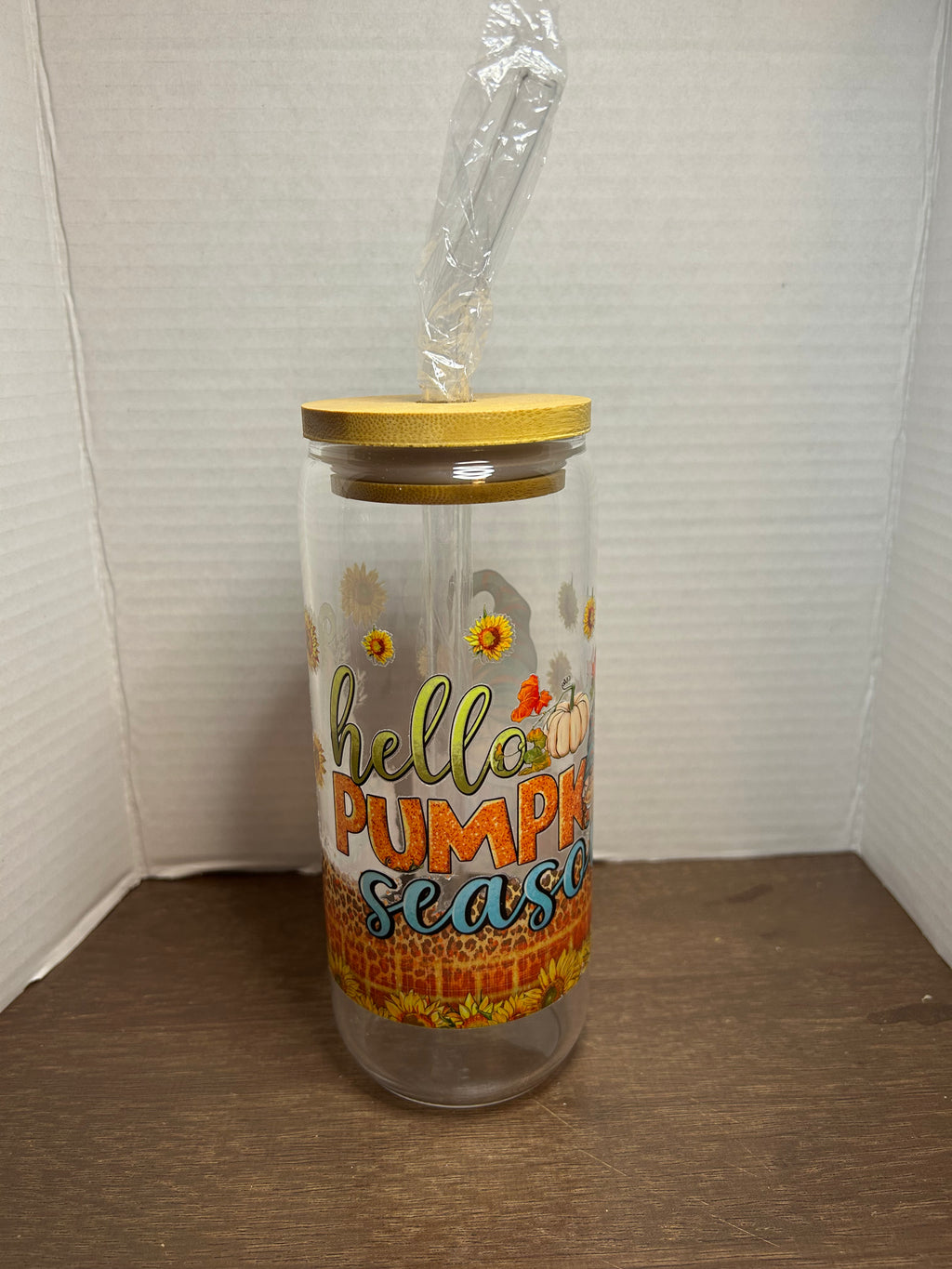 Gobelet en verre de 20 oz avec couvercle en bambou et paille en verre sur le thème de l'automne