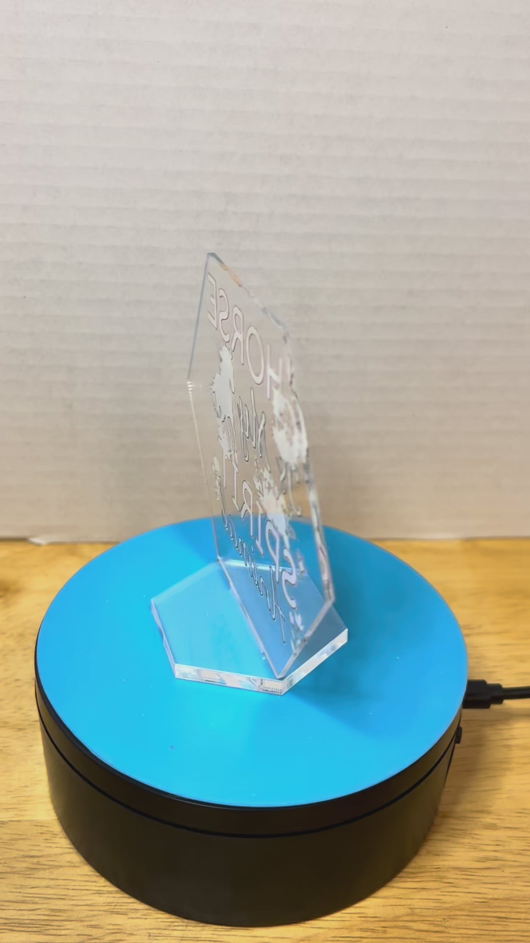Panneau hexagonal en acrylique de 4,5 pouces avec un magnifique design