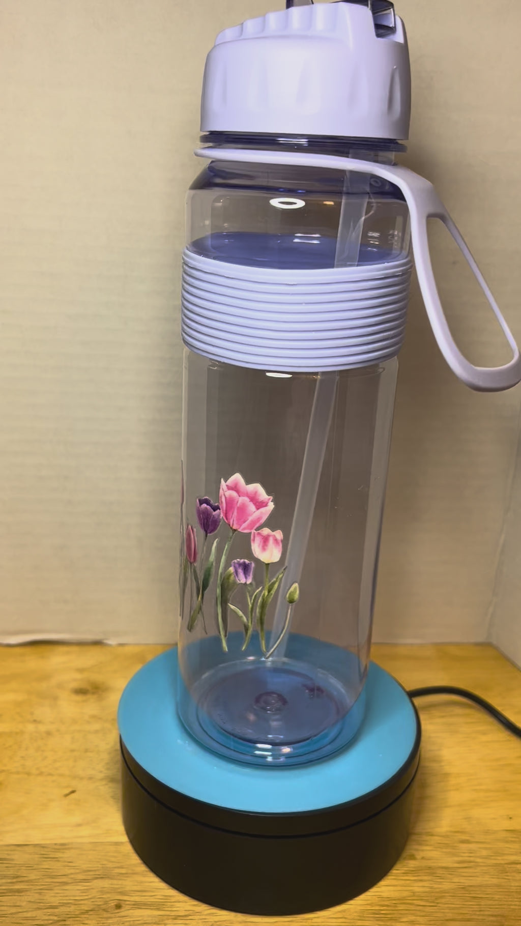 30 oz Plastic Water Bottle with Handle and Straw featuring a Beautiful Design