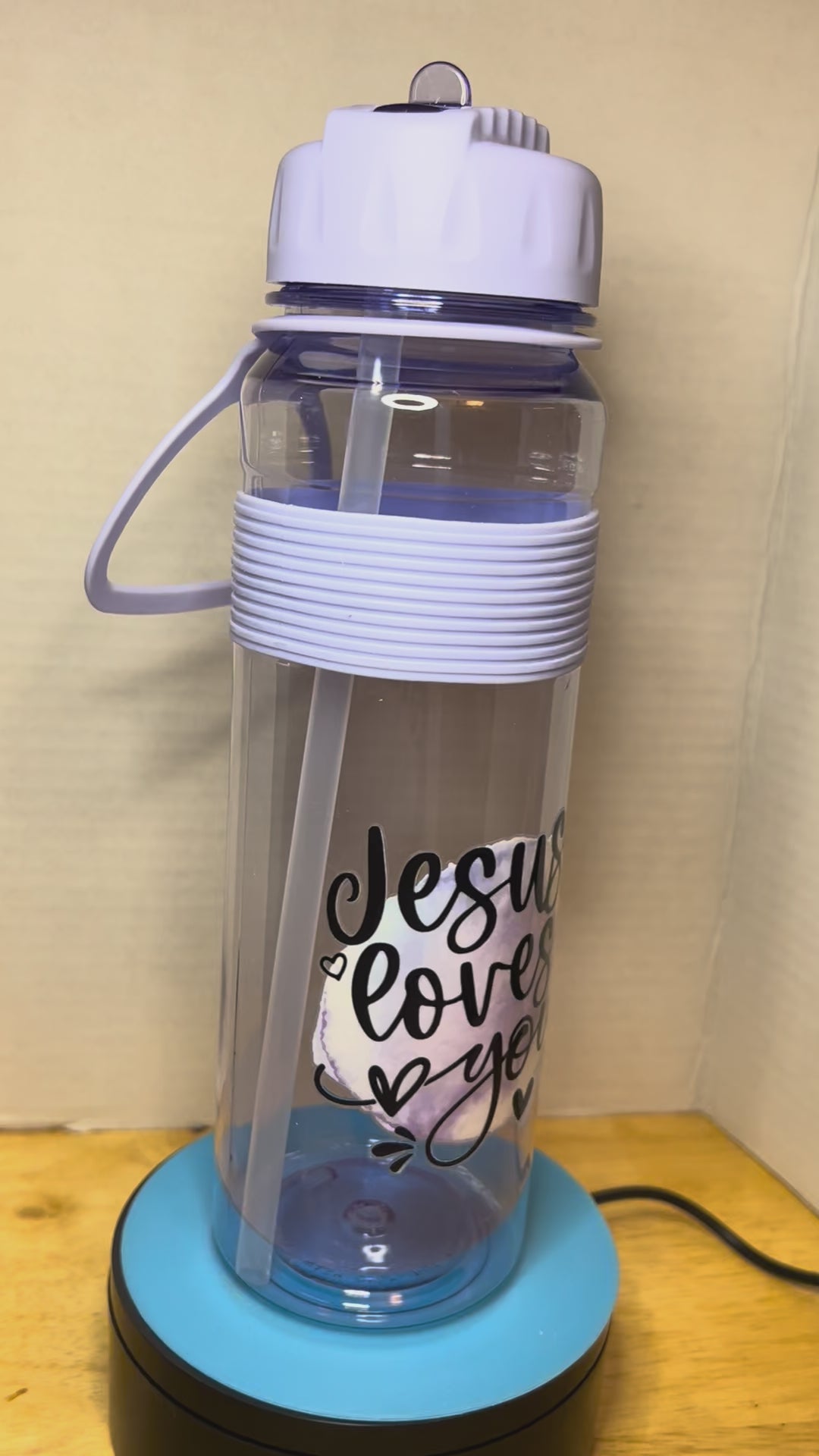 30 oz Plastic Water Bottle with Handle and Straw featuring a Beautiful Design