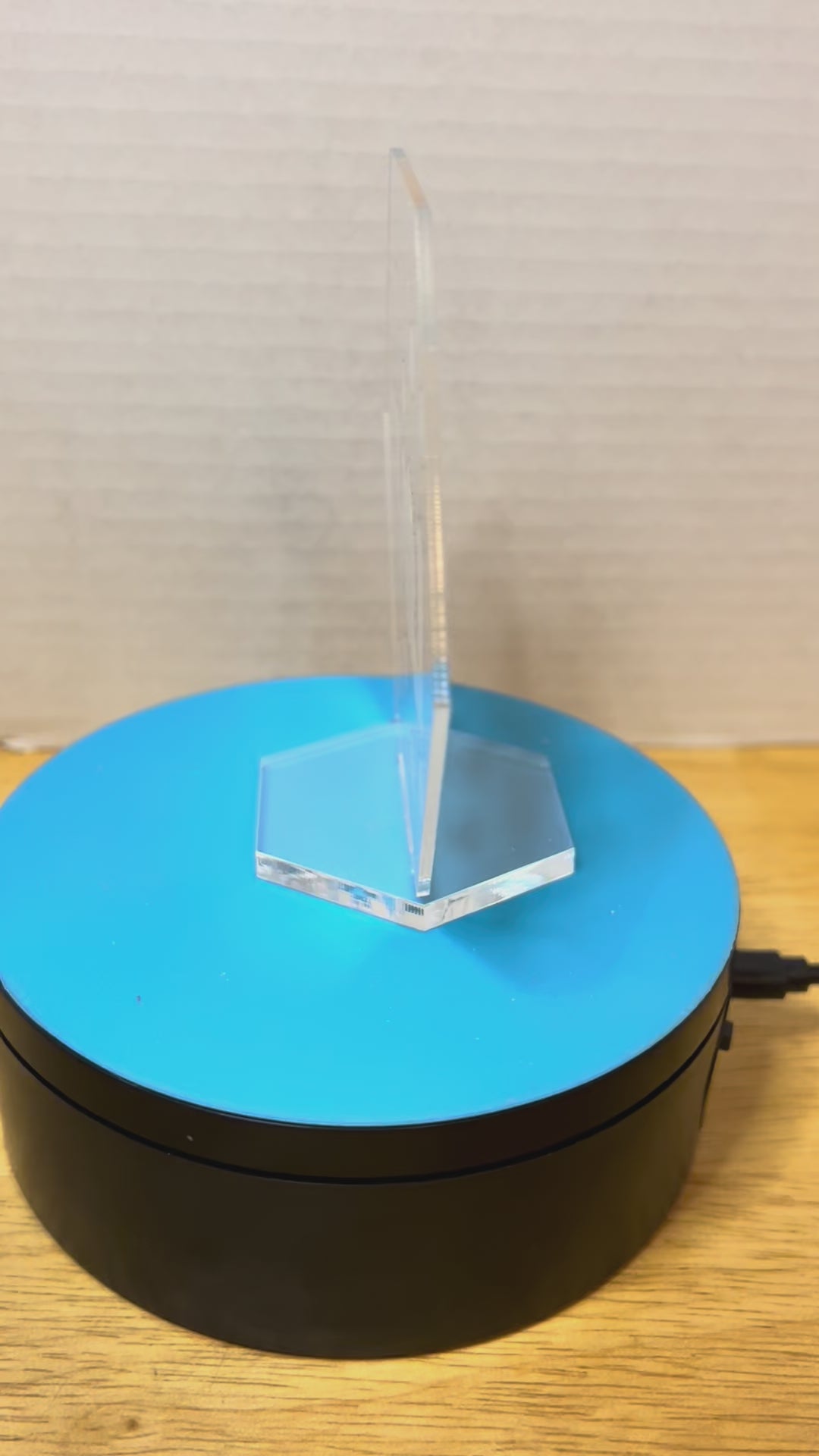 Panneau hexagonal en acrylique de 4,5 pouces avec un magnifique design